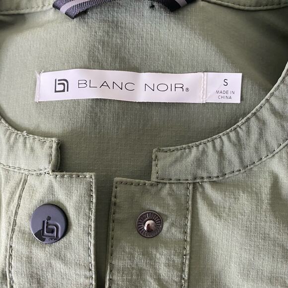 BLANC NOIR Caravan Short Sleeve Button Up Romper Army Green Size Small - Picture 9 of 14